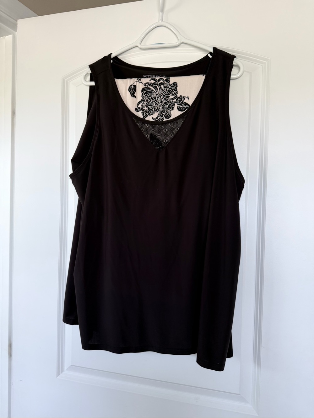Classic Black Lace-Trim Tank Top for Women